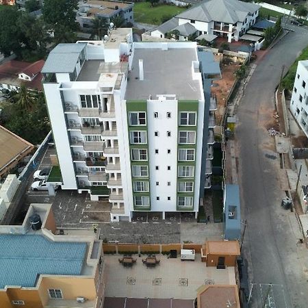 Premier Executive Apartment - The Ivy, East Legon 아크라 외부 사진