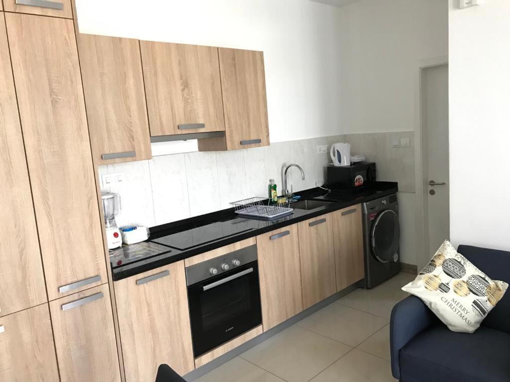 Premier Executive Apartment - The Ivy, East Legon 아크라 외부 사진